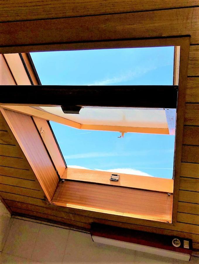 Apartments With Boat Mooring Marija Supetarska Draga Ngoại thất bức ảnh