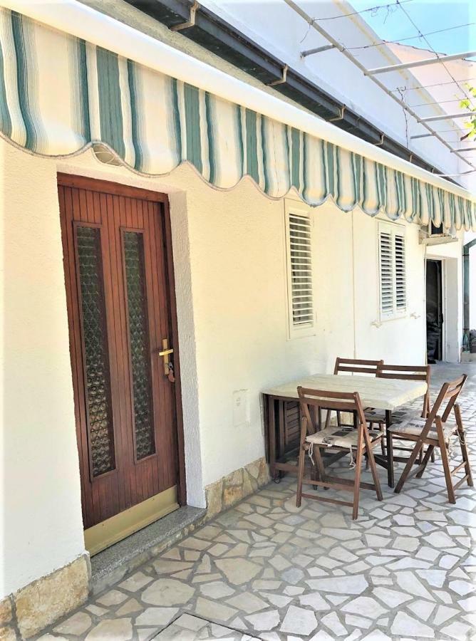 Apartments With Boat Mooring Marija Supetarska Draga Ngoại thất bức ảnh
